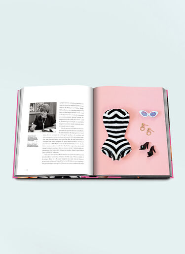 Assouline Barbie Pink wps0691690