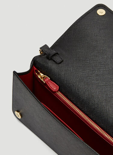 Prada Chain Shoulder Bag Black pra0243016