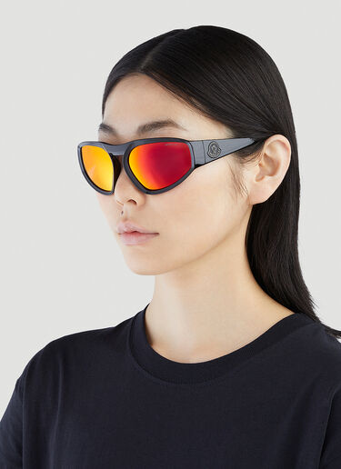 Moncler Pentagra Geometric Sunglasses Black mon0351004
