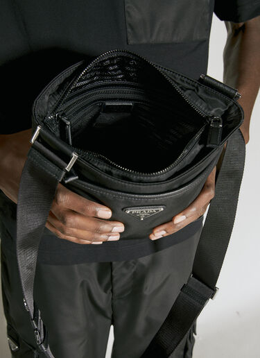 Prada Re-Nylon & Saffiano 가죽 크로스바디 백 블랙 pra0155034