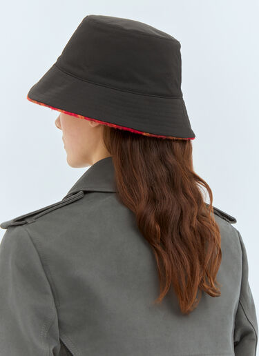 Burberry Reversible Check Fleece Bucket Hat Black bur0258014