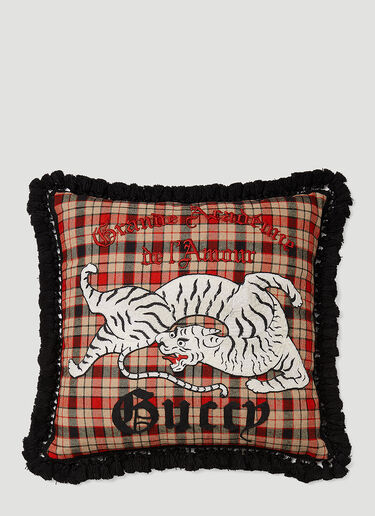 Gucci Grande Académia de l’Amour Cushion Red wps0670011