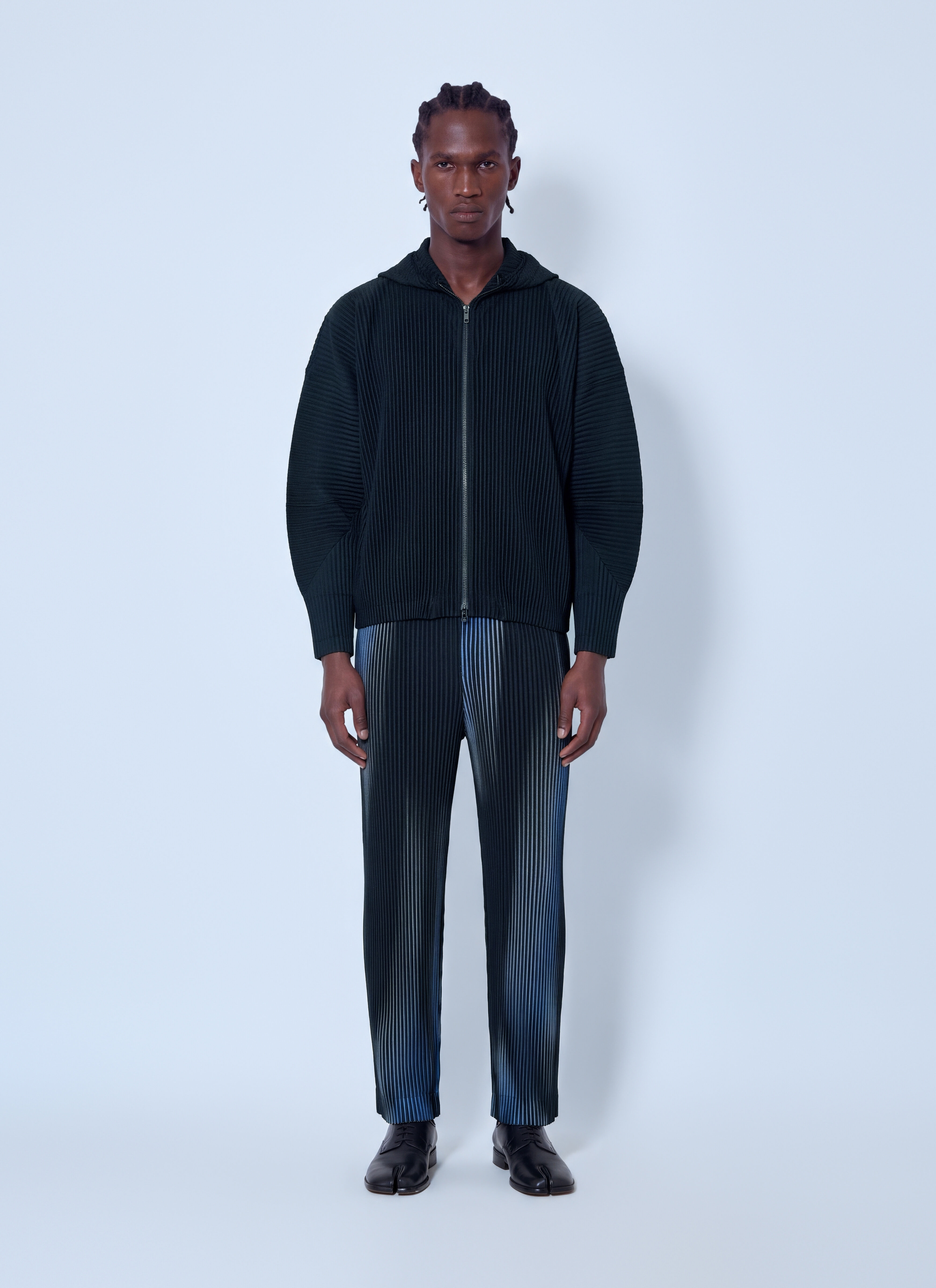 Homme Plissé Issey Miyake Men's' July Full Zip Hoodie in Black