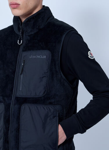 LN-CC® - Moncler: Teddy Fleece Reversible Down Gilet - Black Moncler Teddy Fleece Reversible Down Gilet Black mon0165031
