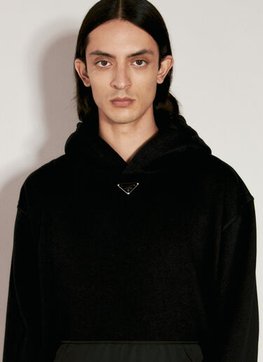 Prada 徽标铭牌连帽运动衫  黑色 pra0156001