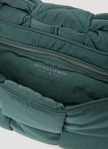 Bottega Veneta 小号衬垫 Tech Cassette 斜挎包 绿色 bov0155021