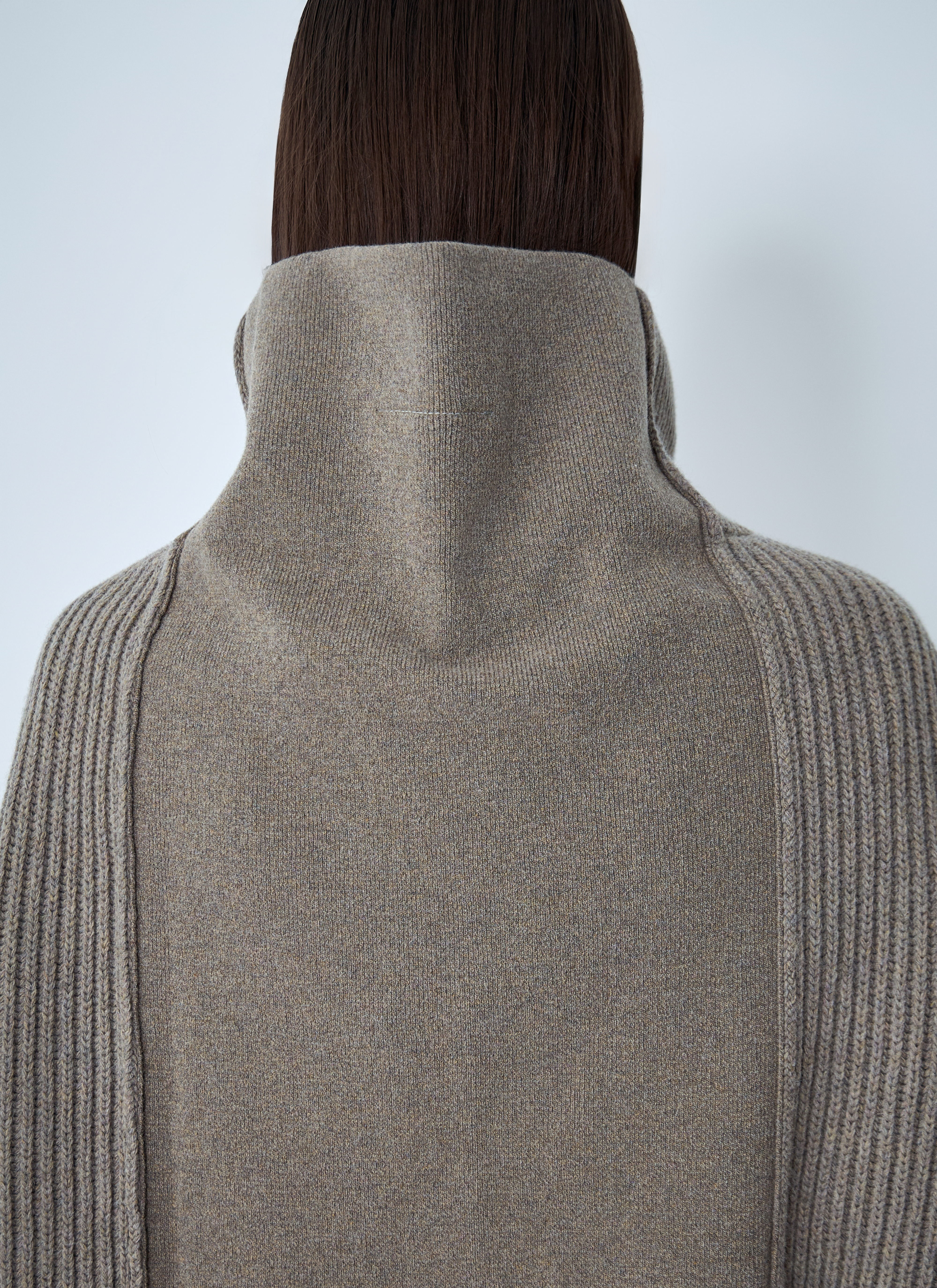 トップス maison margiela Pearl rib cardigan MM6 Maison Margiela Ribbed Zip-Up Cardigan in Beige für Damen | LN-CC®