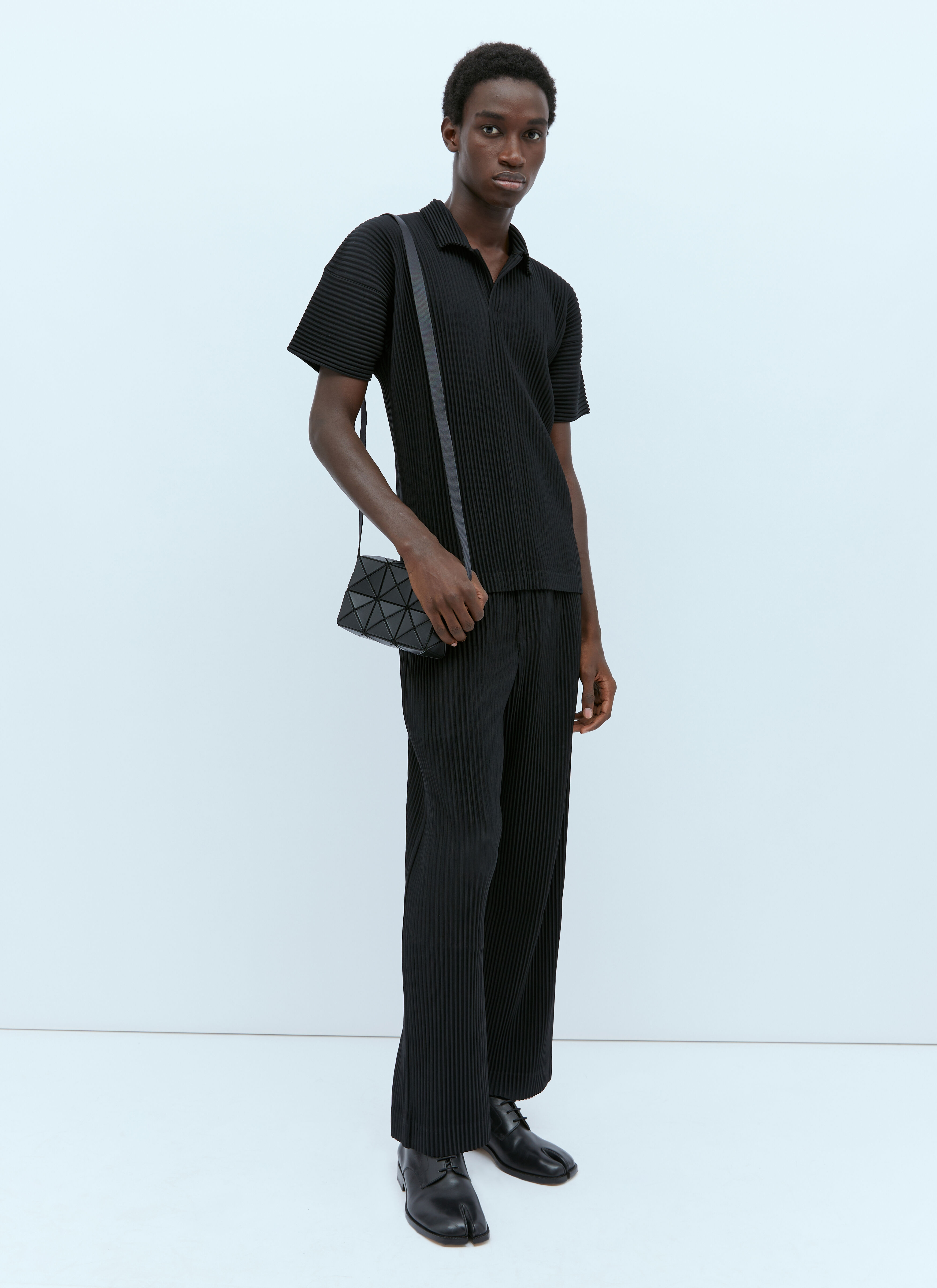 Homme Plisse Issey Miyake Men s MC August Pleated Knit Pants in Black LN CC
