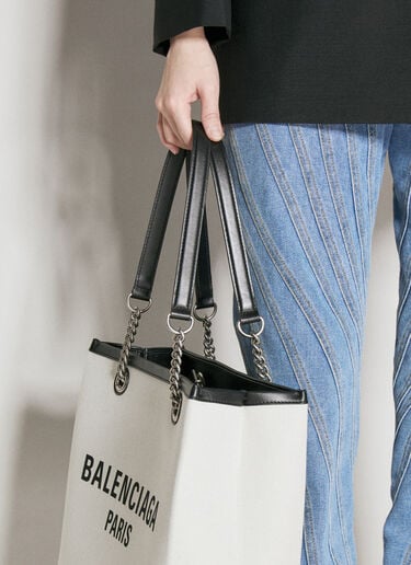 Medium Duty Free Tote Bag Balenciaga Medium Duty Free Tote Bag Cream bal0255062