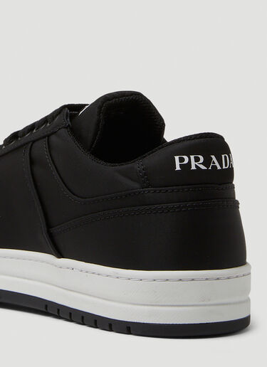 Prada 徽标铭牌 Basket 运动鞋 黑 pra0249021