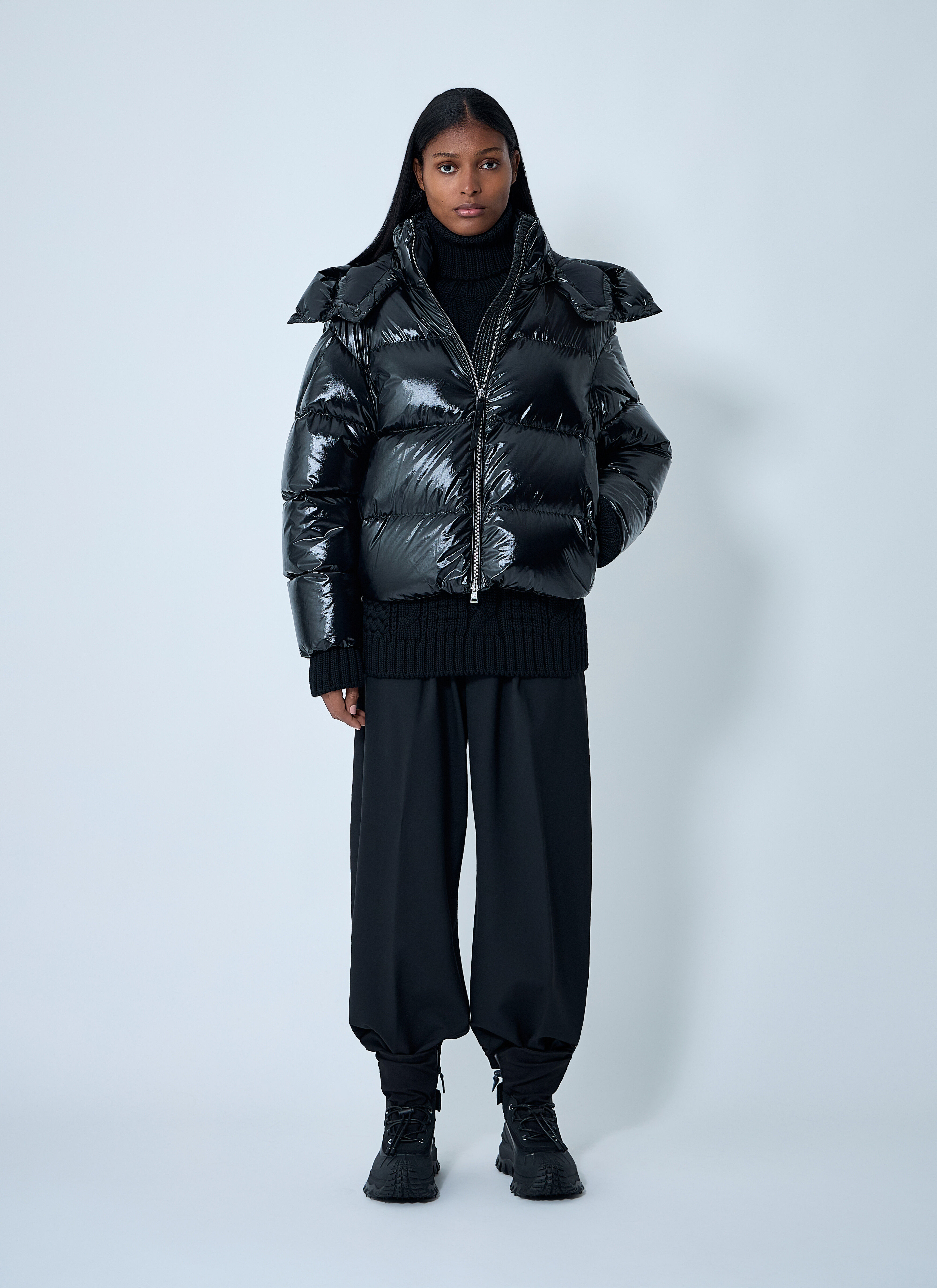 Tony_man　MONCLER Moncler x EE72 by Edward Enninful Lothar Short Down Jacket in