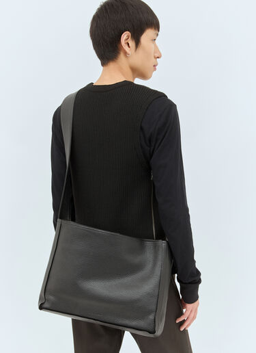 Dries Van Noten Pebble-Grain Leather Crossbody Bag Black dvn0158039