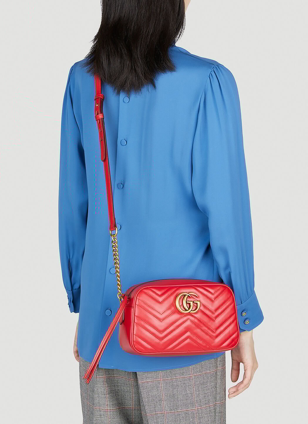 Gg marmont camera small quilted leather shoulder bag hotsell