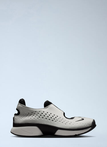 LN-CC® - Nike: Rift 2 Sneakers - Silver Nike Rift 2 Sneakers Silver nik0365004