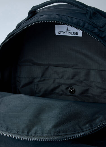 Stone Island Nylon Backpack with Front Zip Pocket Black sto0165083