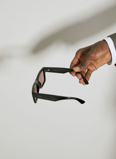 Prada 方框太阳镜 黑色 lpr0353006