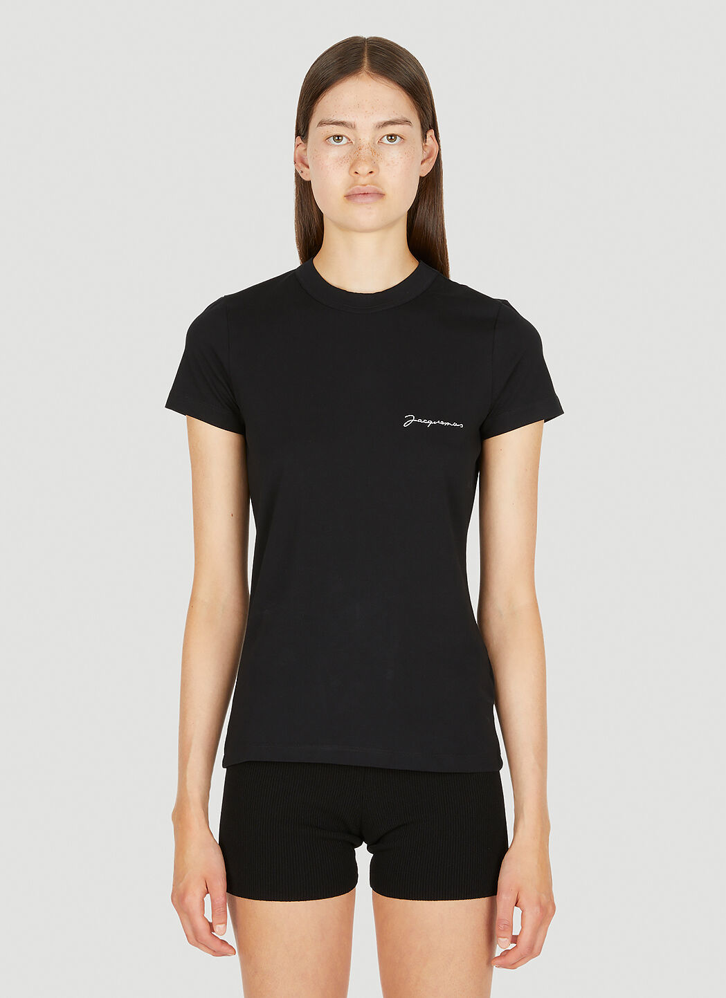 T shirt logo best sale brodé