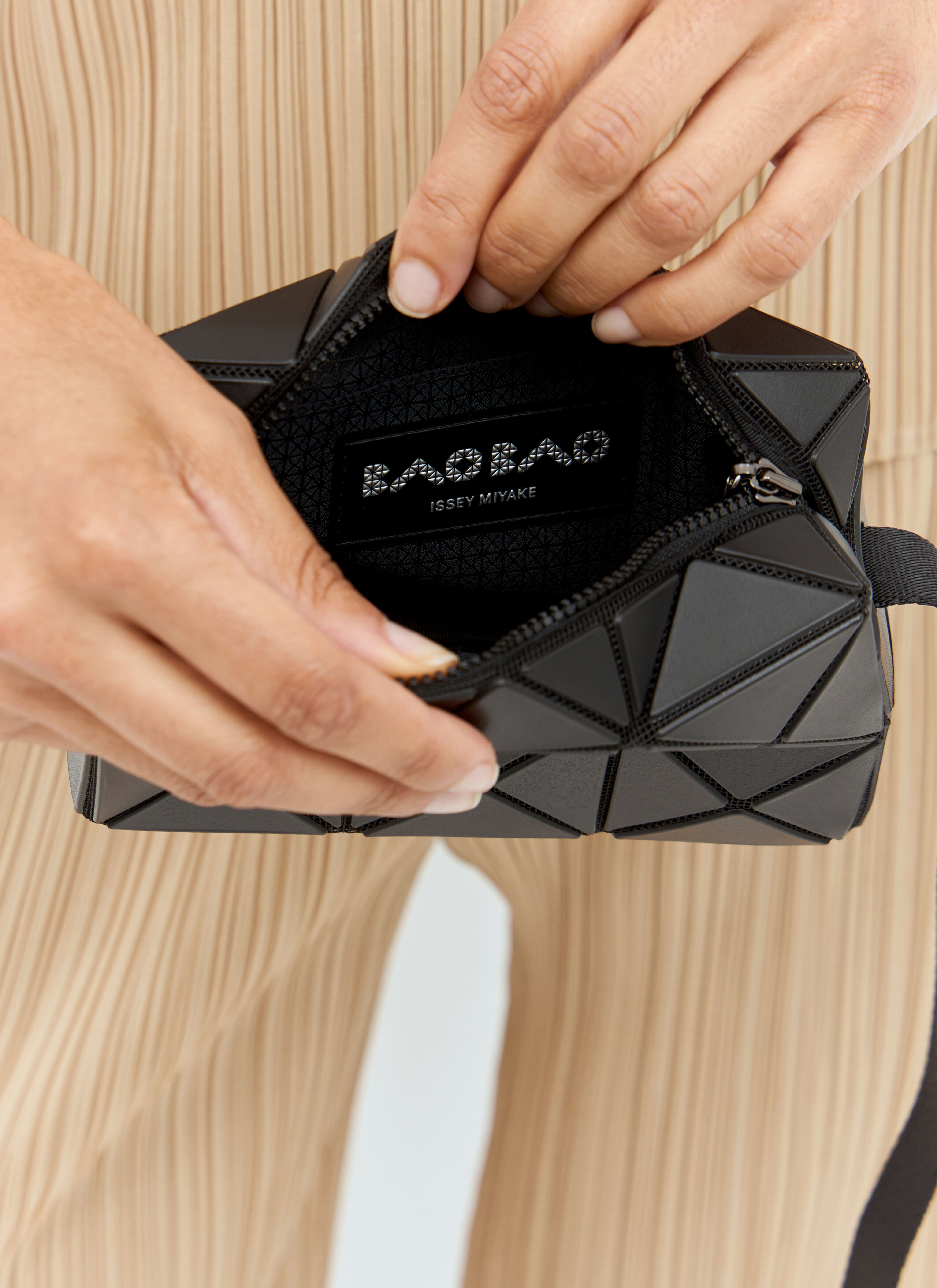 Bao Bao Issey Miyake Women's' Cuboid Shoulder Bag in Black | LN-CC®