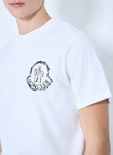 Moncler Logo Motif T-Shirt White mon0159047
