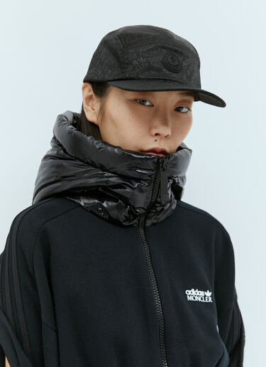 Moncler x adidas Originals 로고 자카드 베이스볼 캡 블랙 mad0254003