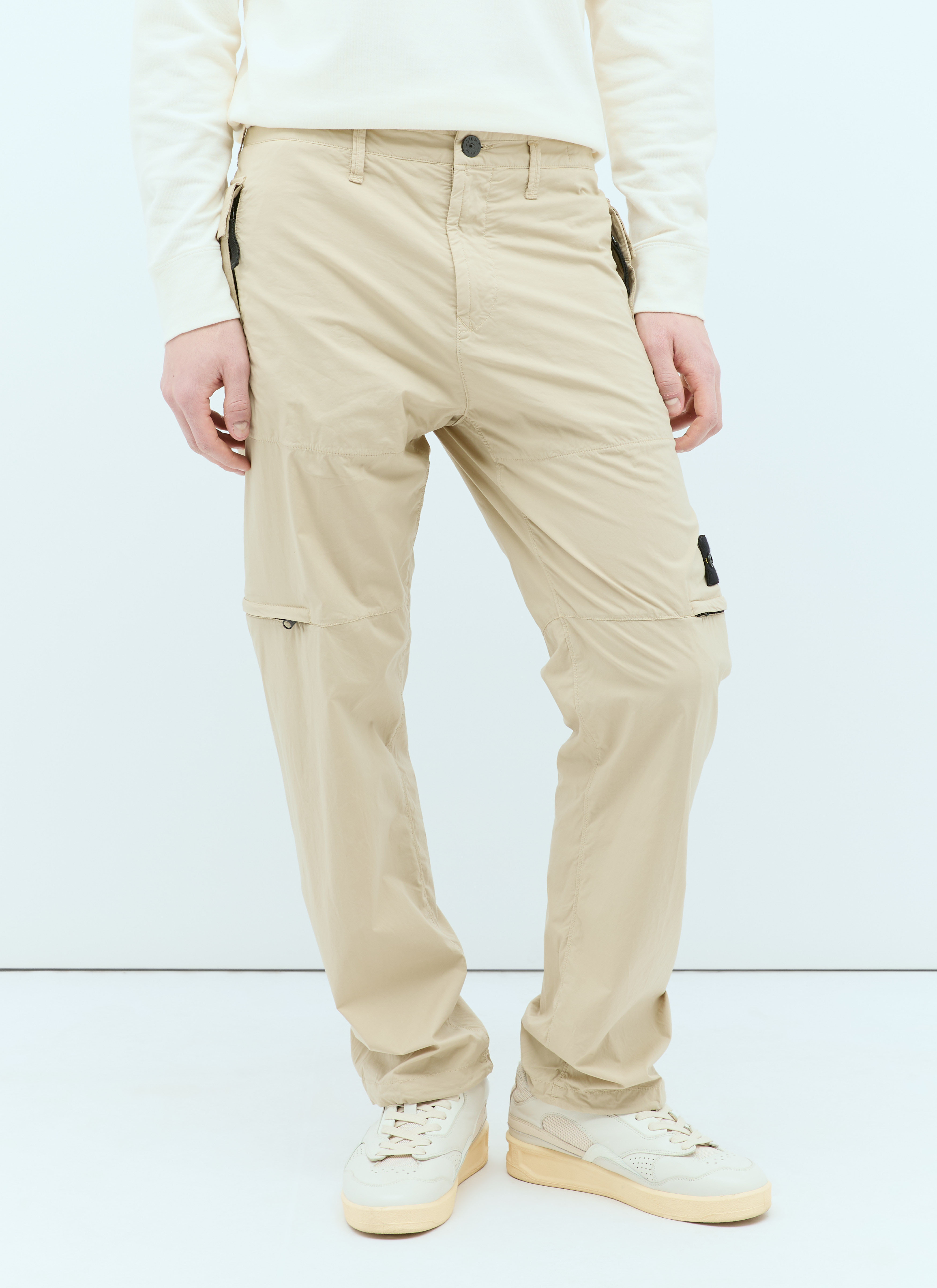 Stone Island Men s Logo Patch Cargo Pants in Beige LN CC
