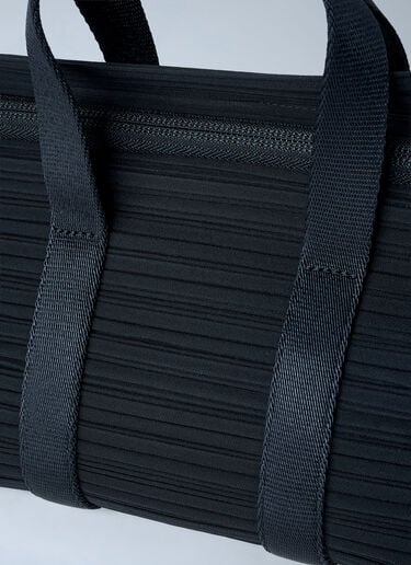 Pleats Please Issey Miyake Pleated Crossbody Bag Black plp0263012