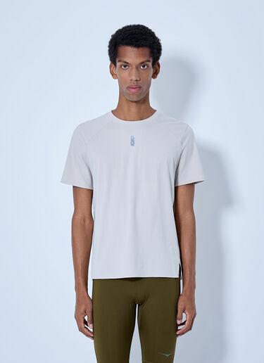 LN-CC® - HOKA: Everyrun Short Sleeve T-Shirt - Grey HOKA Everyrun Short Sleeve T-Shirt Grey hok0165034