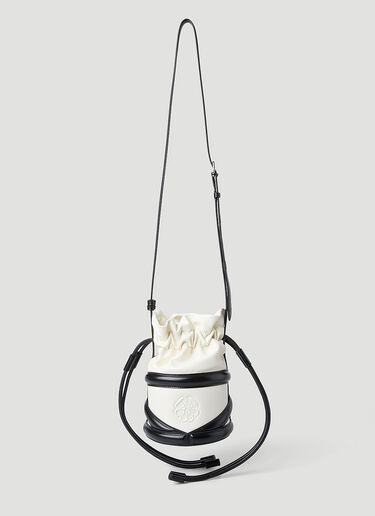 Alexander McQueen Soft Curve Shoulder Bag Cream amq0248031