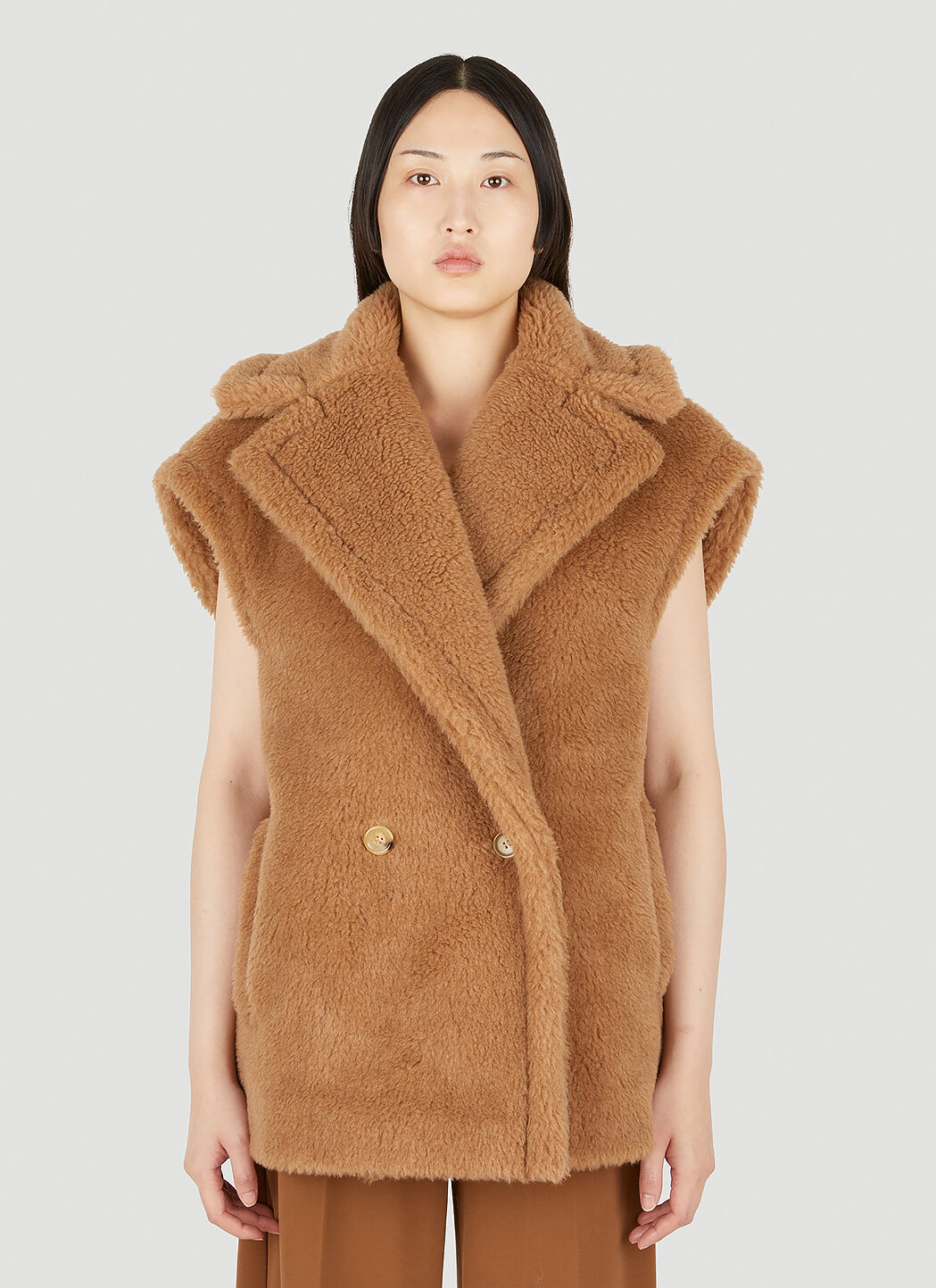 Camel deals sleeveless jacket