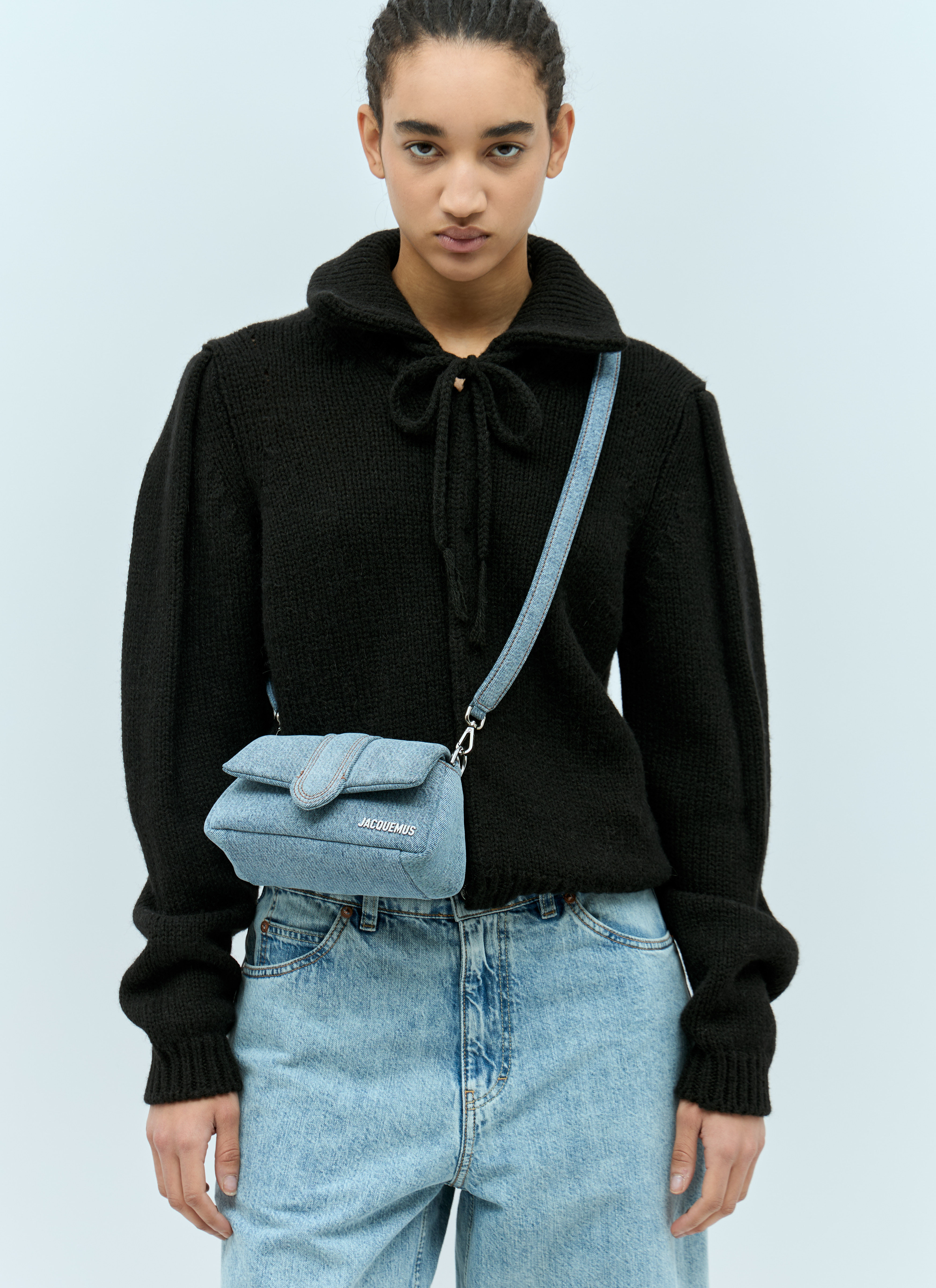 Jacquemus Women's' Le Petit Bambimou Shoulder Bag in Blue | LN-CC®