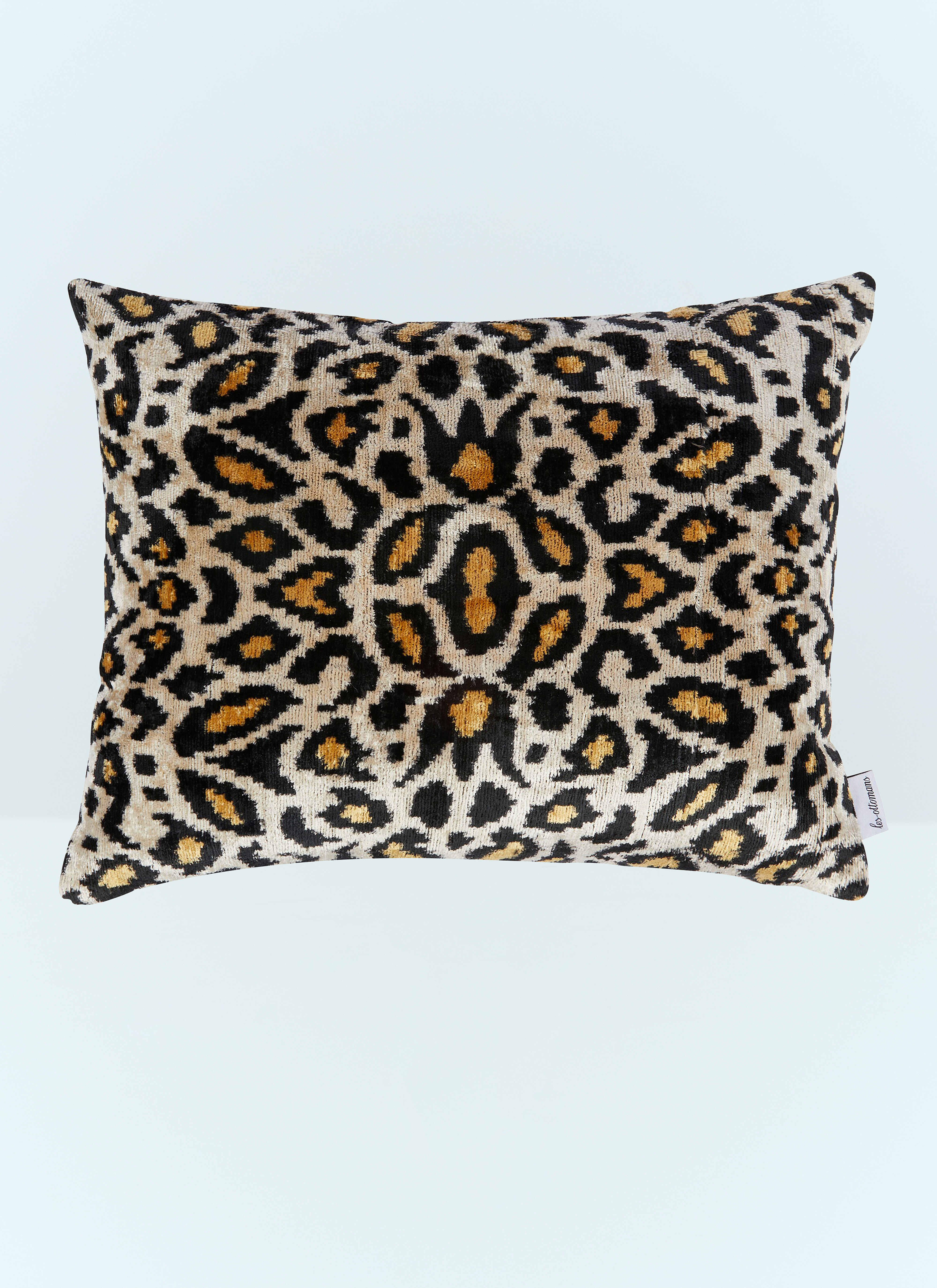 Les Ottomans Leopard Print Velvet Cushion Silver wps0691103