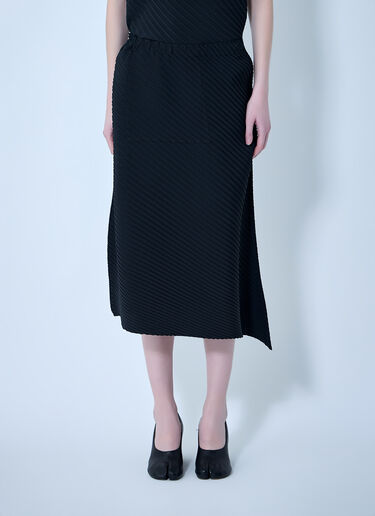 Issey Miyake Diagonal Textured Midi Skirt Black ism0264003