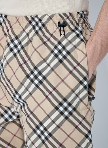 Burberry Check Elasticated Shorts Beige bur0159014