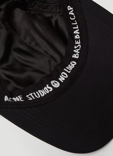 Acne Studios ノーロゴ ベースボールキャップ ブラック acn0150057