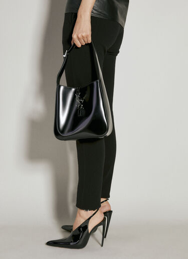 Saint Laurent Le 5 à 7 Supple Smal Shoulder Bag Black sla0254088