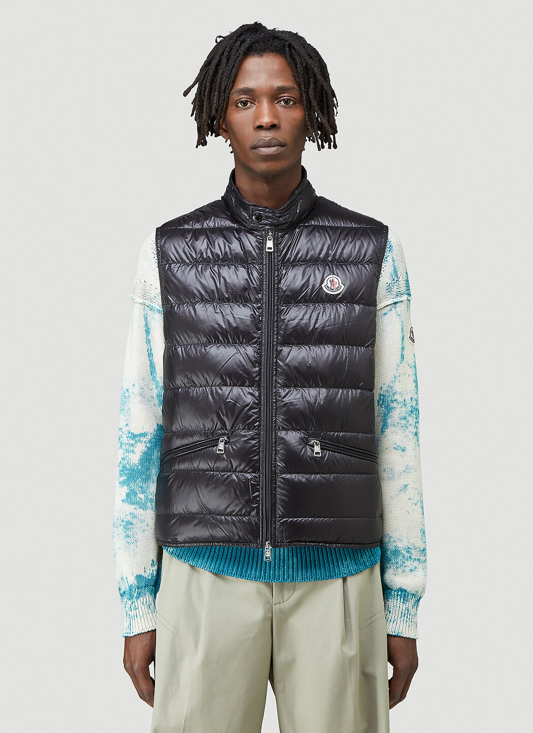 Moncler on sale sleeveless jacket