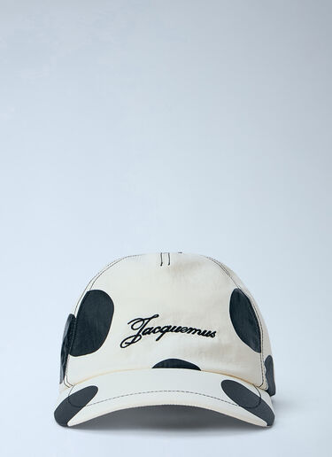 LN-CC® - Jacquemus: La Casquette Baluchon Cap - White Jacquemus La Casquette Baluchon Cap White jac0366010