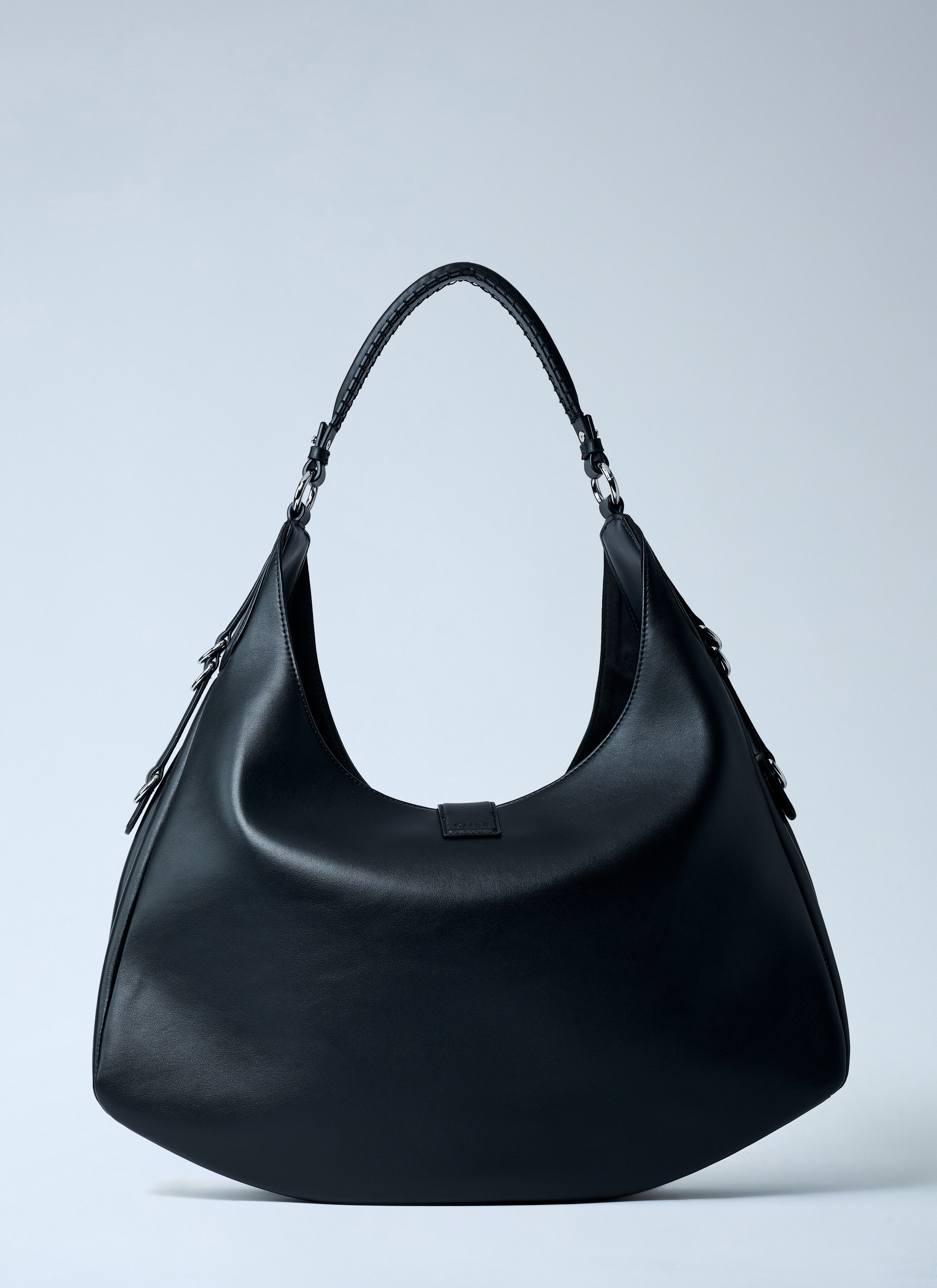 GANNI レディース ラージ キャット ショルダーバッグ の ブラック | LN-CC®