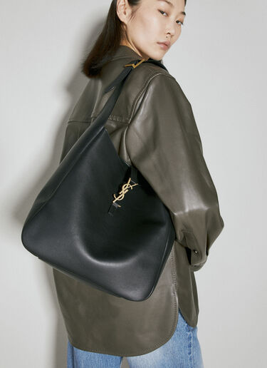 Saint Laurent Large Le 5 à 7 Shoulder Bag Black sla0253090