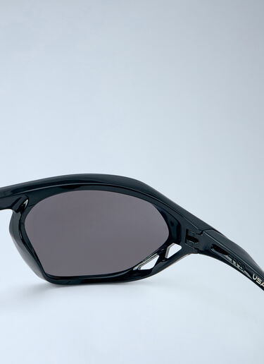 LN-CC® - Oakley: Cage Jacket® Sunglasses - Black Oakley Cage Jacket® Sunglasses Black lxo0366023