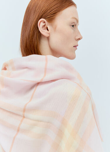 Burberry Check Wool Scarf Pink bur0255078