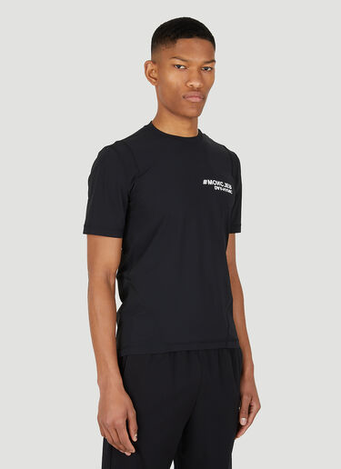 9 Moncler DYNAMIC 로고 프린트 티셔츠 블랙 mdn0148011