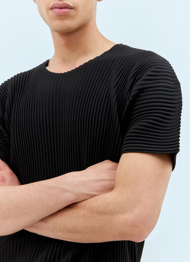 Homme Plissé Issey Miyake Pleated T-Shirt Black hmp0158004