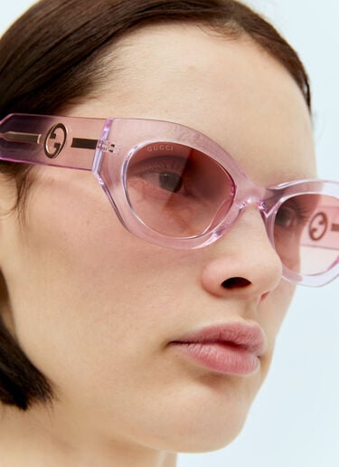 Oval Frame Sunglasses Gucci Oval Frame Sunglasses Pink gus0256003