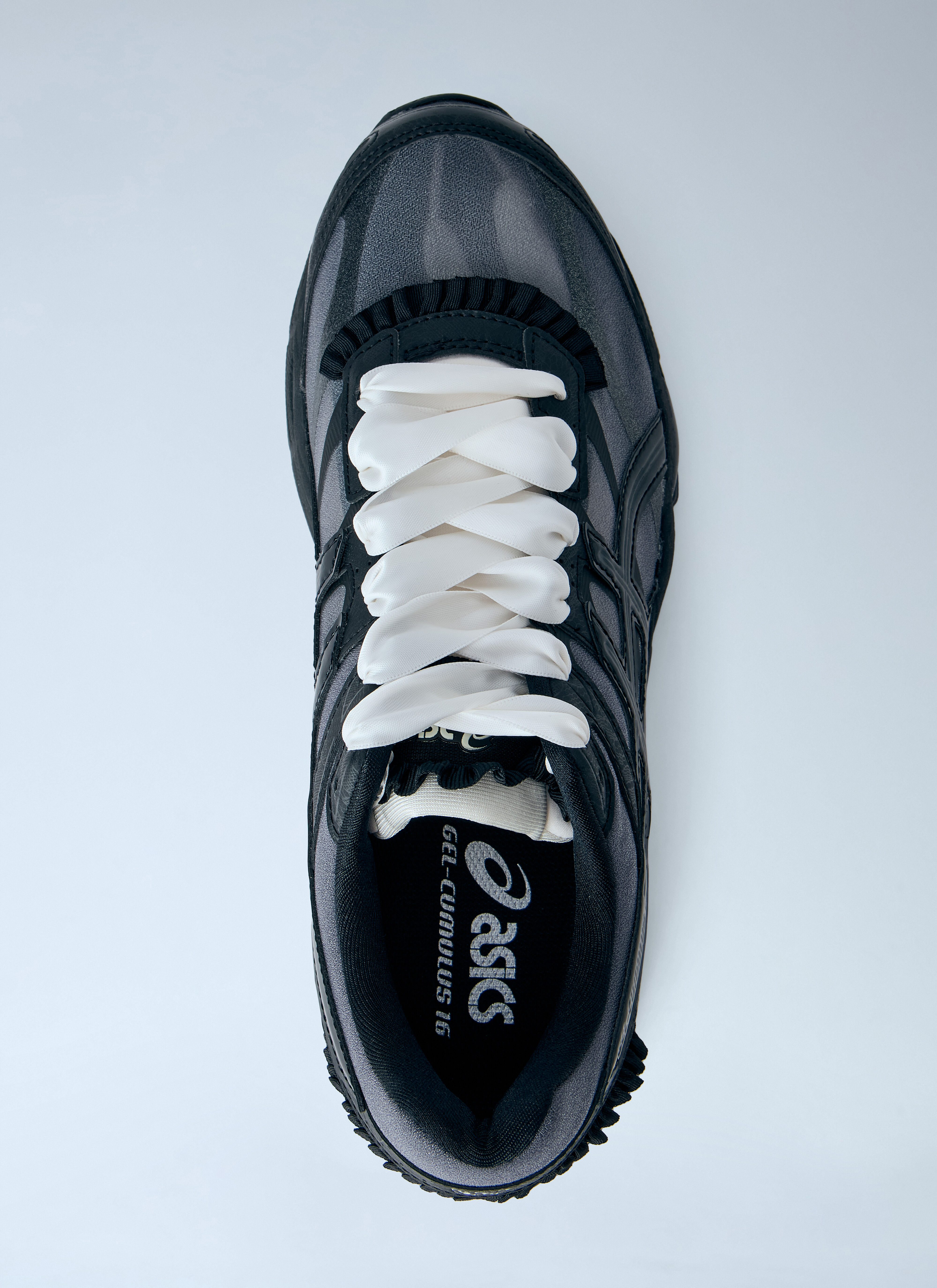 Asics by Griff レディース Gel-Cumulus™ 16 Sneakers の Black | LN-CC®