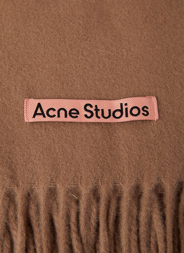 Acne Studios Canada ニュースカーフ ブラウン acn0246072