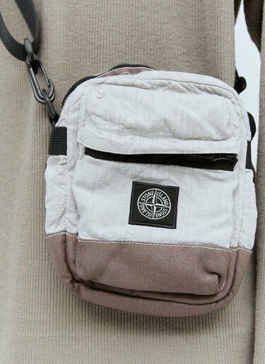 Stone Island 徽标贴饰斜挎包 灰色 sto0156120