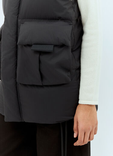 Moncler x Willow Smith Sabela Down Vest Black mwi0258010