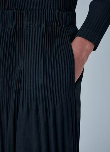 Homme Plissé Issey Miyake Pleated Pants Black hmp0163007