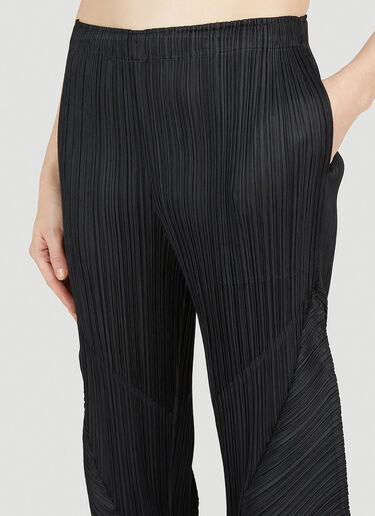 Pleats Please Issey Miyake Cropped Pleated Pants Black plp0252004